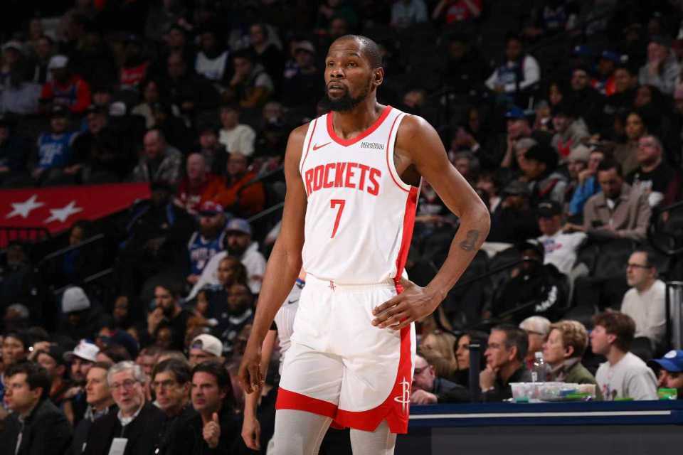 杏彩体育平台-杜兰特36+7火箭加时惜败76人 恩比德32+15+10马克西36+10