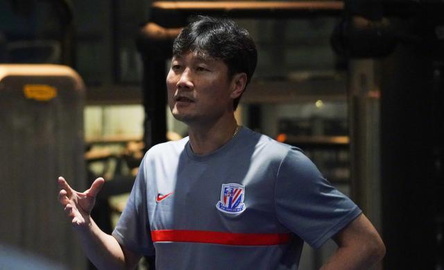 毛毅军团队确定赛季目标 申花：联赛练兵杯赛争冠